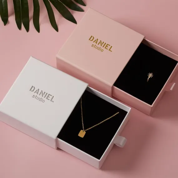 custom-pendant-boxes-nexon-packaging-premium